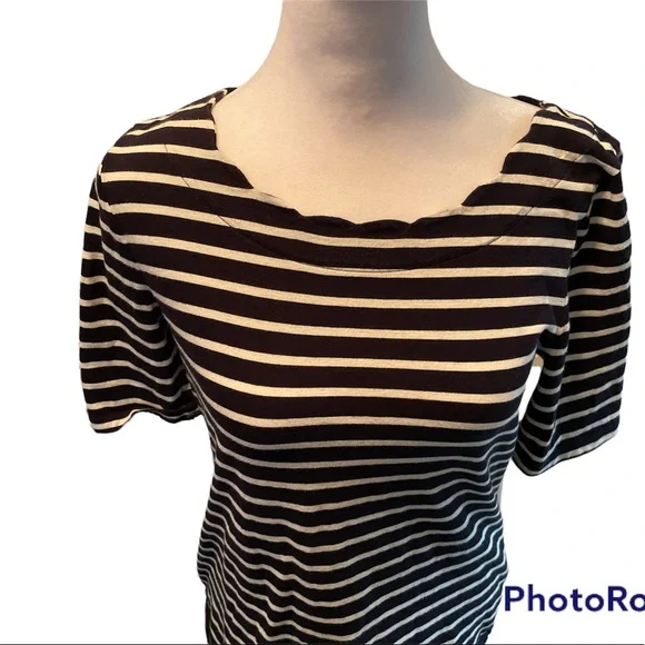 Talbots Navy & White Striped Short Sleeve Scallop Round Neck Women’s Tee Small - Picture 2 of 12